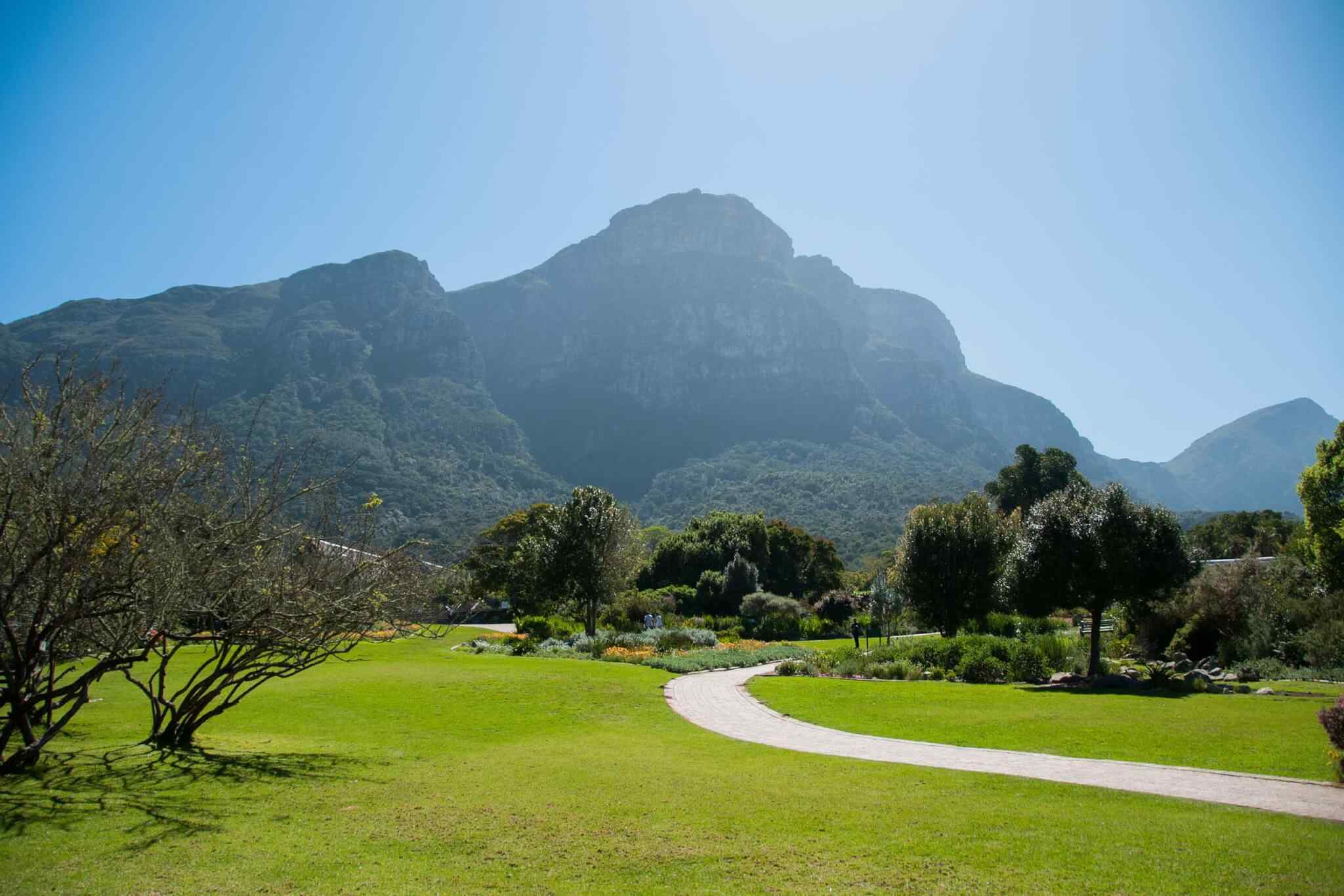 https://en.usb-travel.com/wp-content/uploads/sites/3/2018/09/tour-capetown-03.jpg